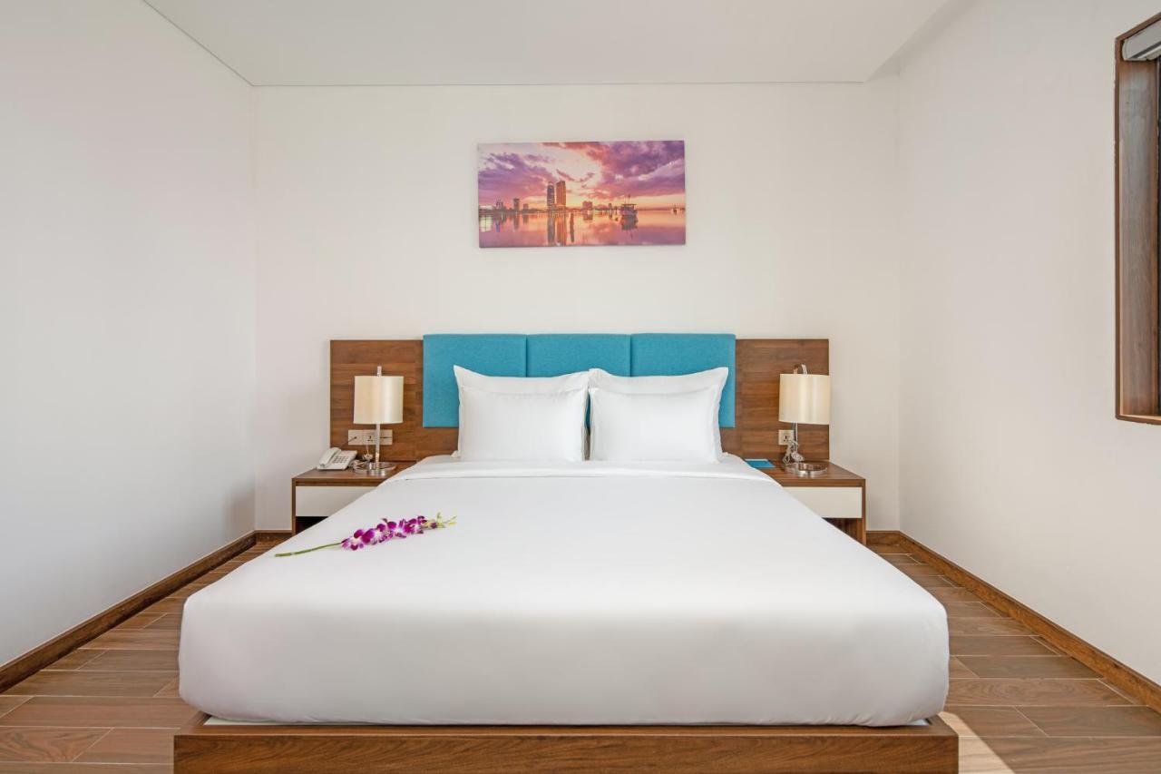 Gold Plaza Hotel דה נאנג מראה חיצוני תמונה